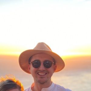 Meet your Posher, John